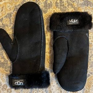 UGG mittens